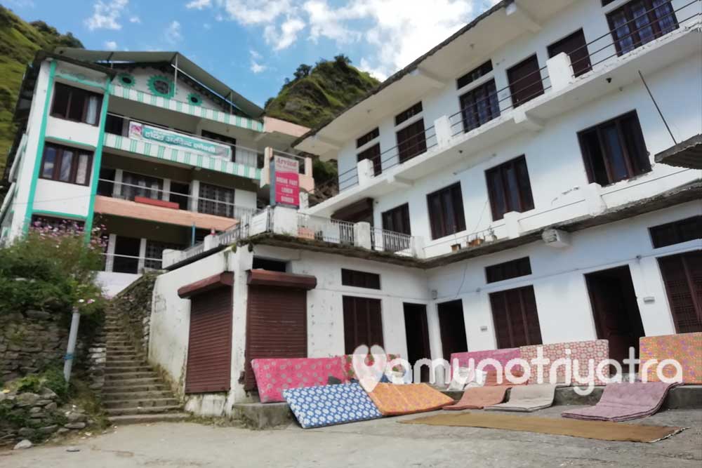 budget hotels in Yamunotri